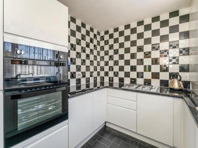 Bungalow for rent in Saltney, Wales