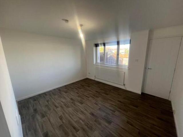 Bungalow for rent in Hampton Green, Cambridgeshire