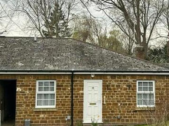 House for rent in Lyons, Greater London