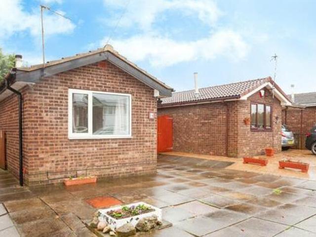House for rent in Pinders Heath, West Yorkshire
