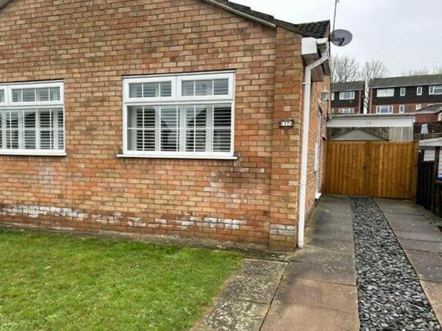 House for rent in Woodloes Park, Green Close
