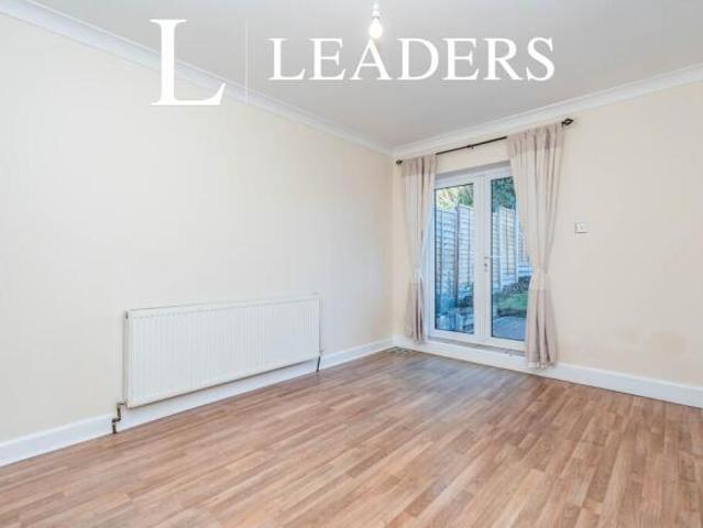 Bungalow for rent in Southampton, England