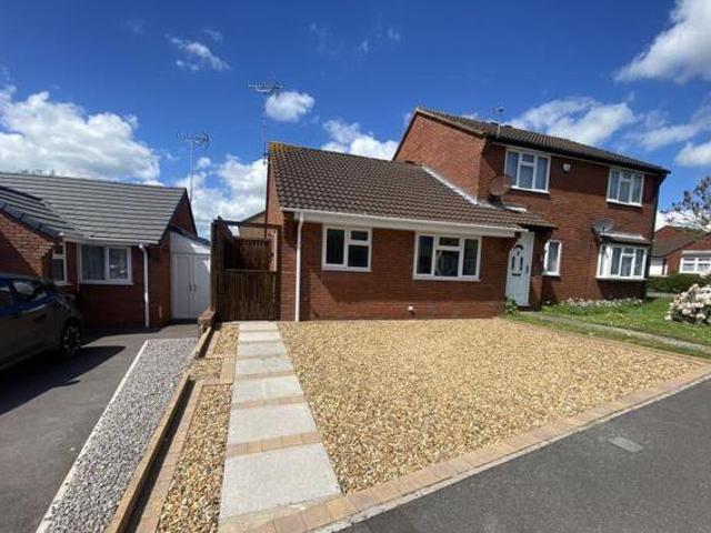 House for rent in Lyons, Greater London