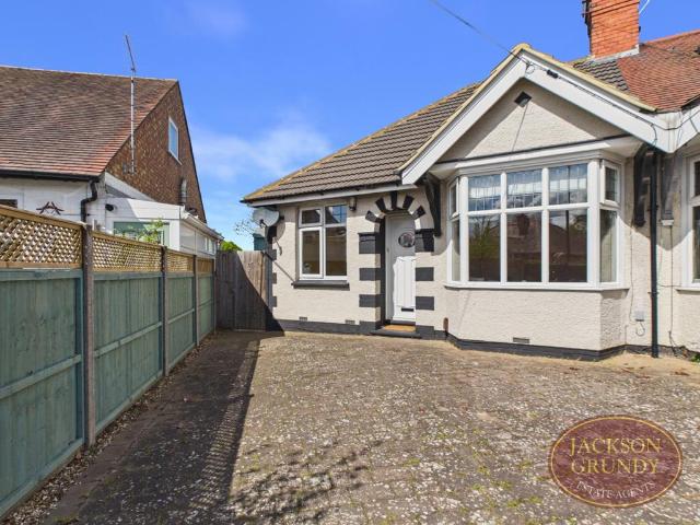 Bungalow for sale in Northampton, Northamptonshire