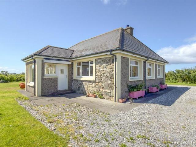 Bungalow for sale in Scotland