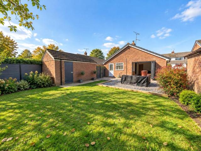 Bungalow for sale in Wigton Moor, Harewood