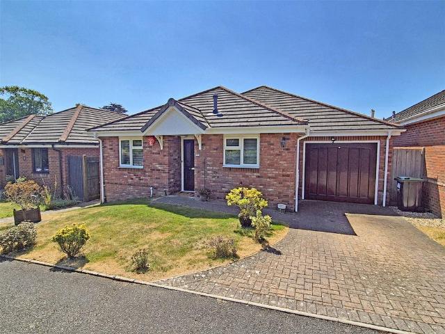 Bungalow for sale in Highcliffe