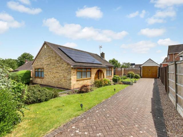 Bungalow for sale in Cinderhill, Haddon