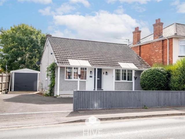 Bungalow for sale in Talbot Village, Bournemouth