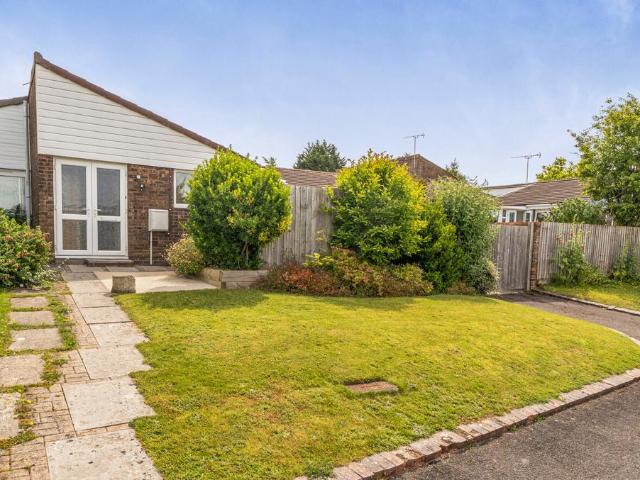 Bungalow for sale in Rockwell Green, Somerset