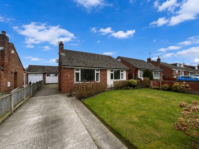 Bungalow for sale in Sutton Weaver, Cheshire