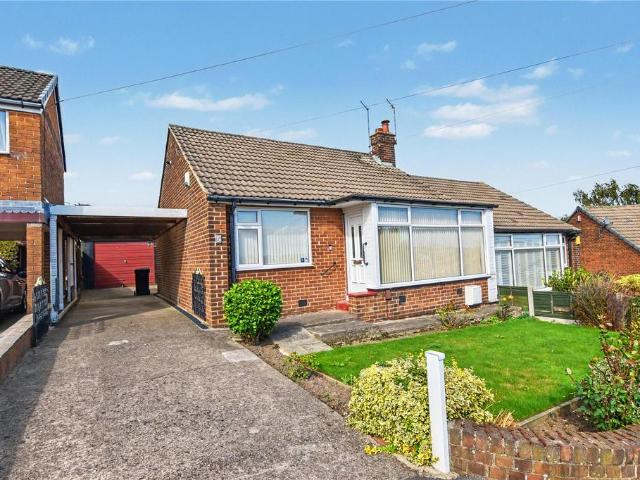 Bungalow for sale in Daisy Hill, Leeds