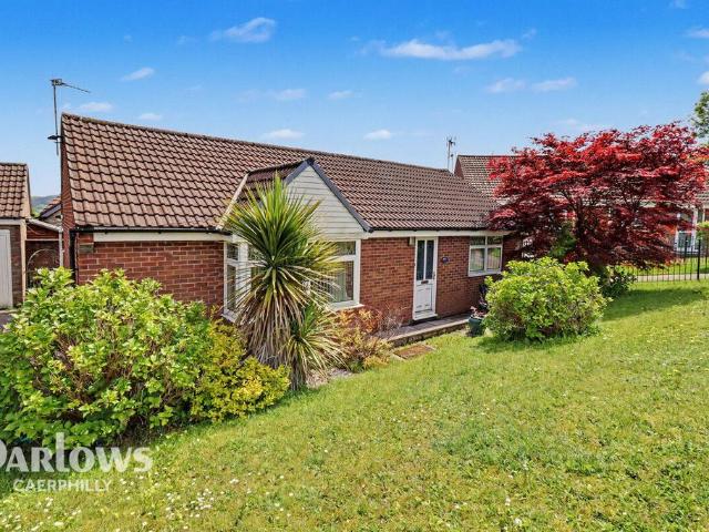 Bungalow for sale in Caledfryn, Wales