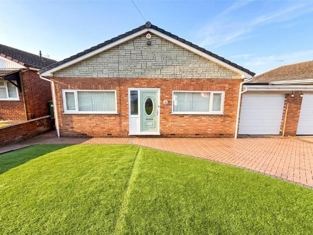 Bungalow for sale in Trench Lock, Telford
