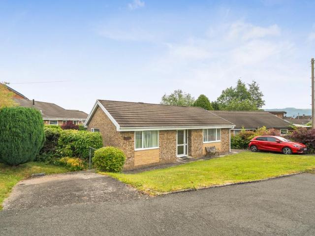 Bungalow for sale in Welshpool, Wales