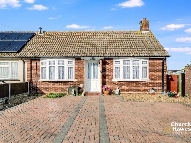 Bungalow for sale in Burnham-on-Crouch, Maldon