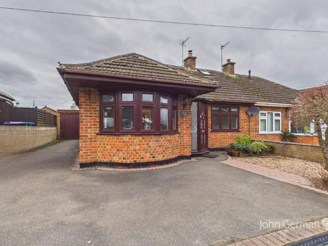 Bungalow for sale in Barton In Fabis, East Midlands