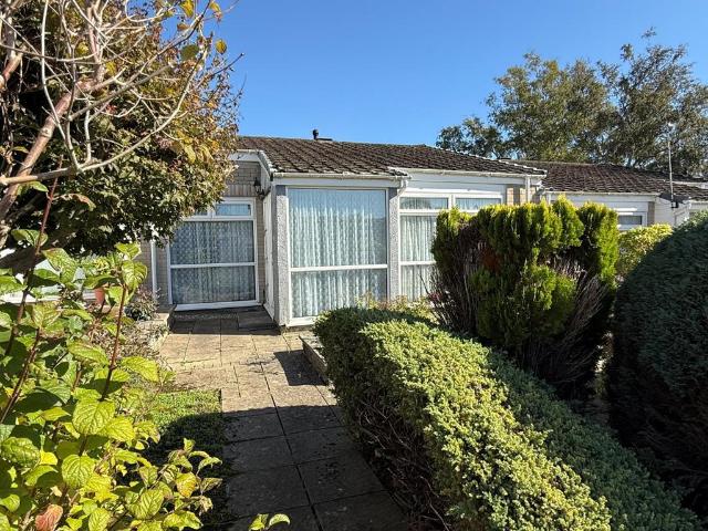 Bungalow for sale in Nailsea, North Somerset