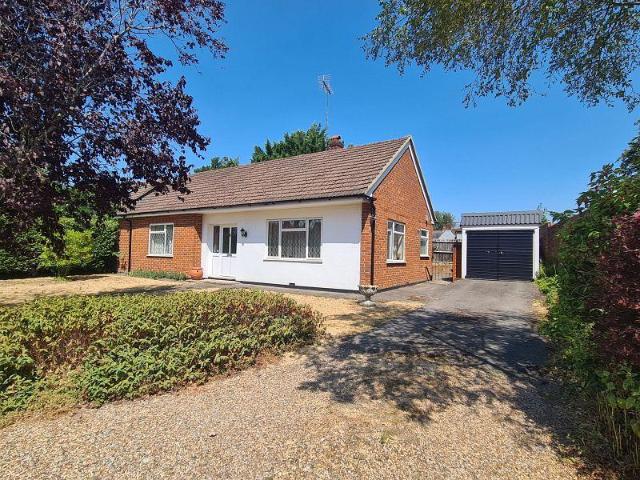 Bungalow for sale in Pachesham Park, Surrey