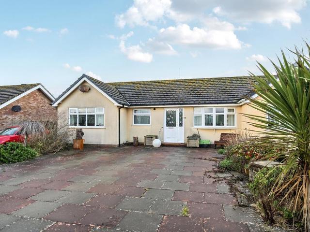 Bungalow for sale in Tywyn, Wales