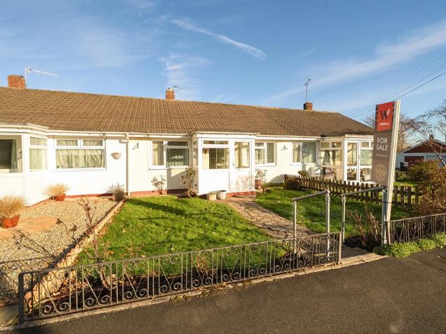 Bungalow for sale in Thurloxton, Somerset
