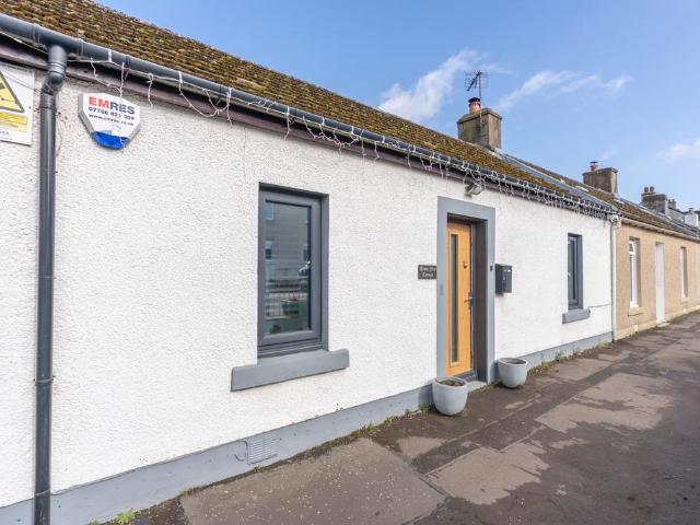 Bungalow for sale in Salsburgh, Scotland