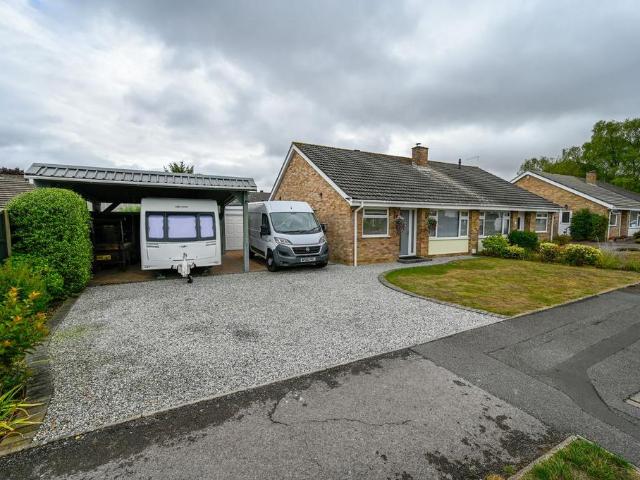 Bungalow for sale in Merley, Poole