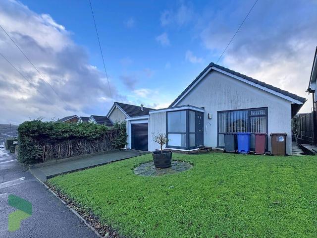 Bungalow for sale in Blacksnape, Darwen