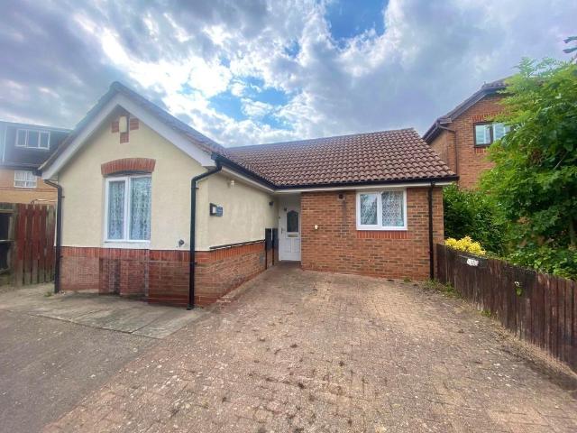Bungalow for sale in Shenley Brook End, Milton Keynes