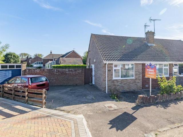 Bungalow for sale in The Bridge, Kent