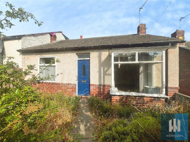 Bungalow for sale in Almondbury, West Yorkshire
