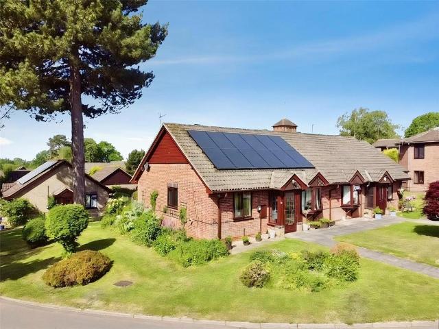 Bungalow for sale in Barton, Leicestershire