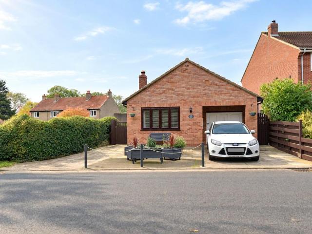Bungalow for sale in North Cowton, East Cowton