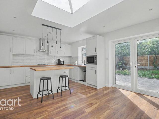 Bungalow for sale in Monks Orchard, Kent