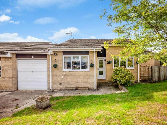 Bungalow for sale in Charlbury, West Oxfordshire
