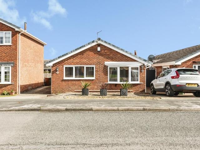 Bungalow for sale in Pontefract, West Yorkshire