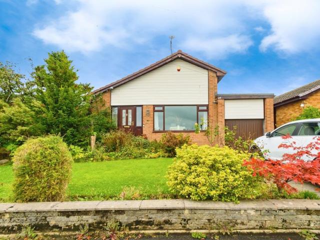 Bungalow for sale in Hazelhurst, Bury