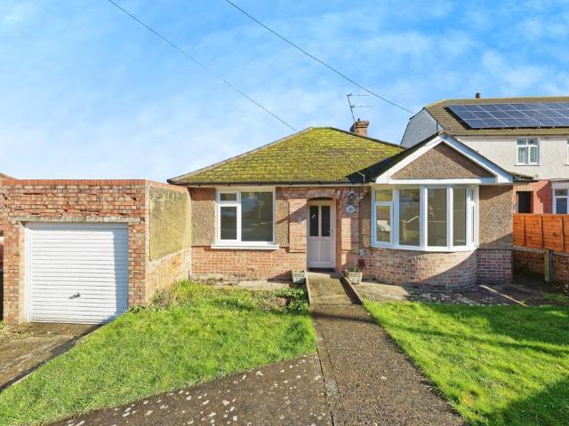 Bungalow for sale in River, Ash