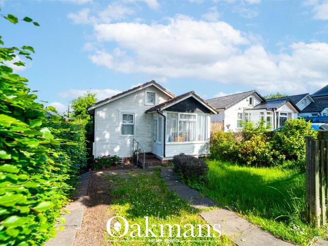 Bungalow for sale in Turves Green, West Midlands