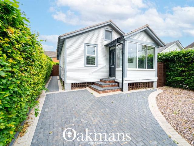 Bungalow for sale in Turves Green, West Midlands