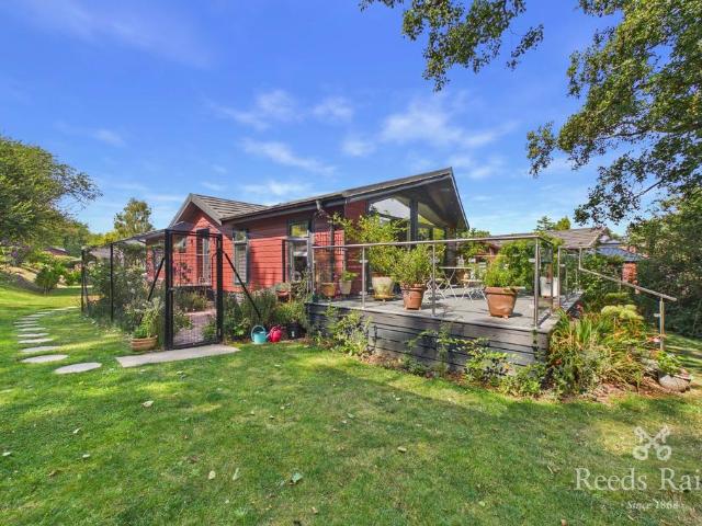 Bungalow for sale