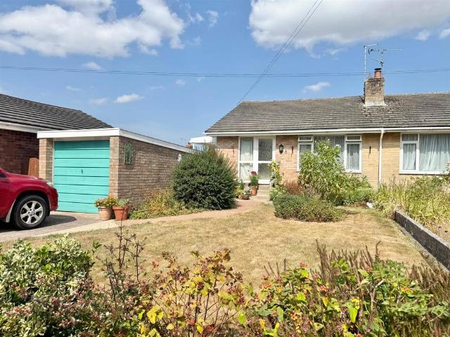 Bungalow for sale in Newton St Cyres, Devon