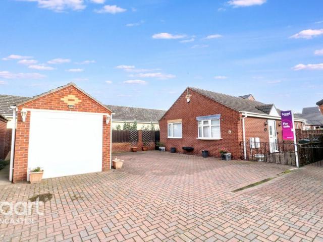Bungalow for sale in Hatfield, South Yorkshire