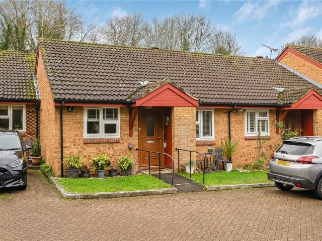 Bungalow for sale in Hertford, Colliers End