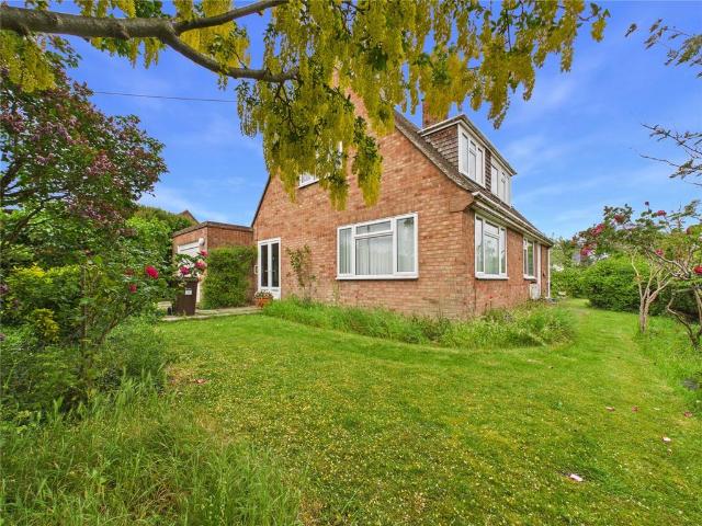 Bungalow for sale in Fordham Heath, Essex
