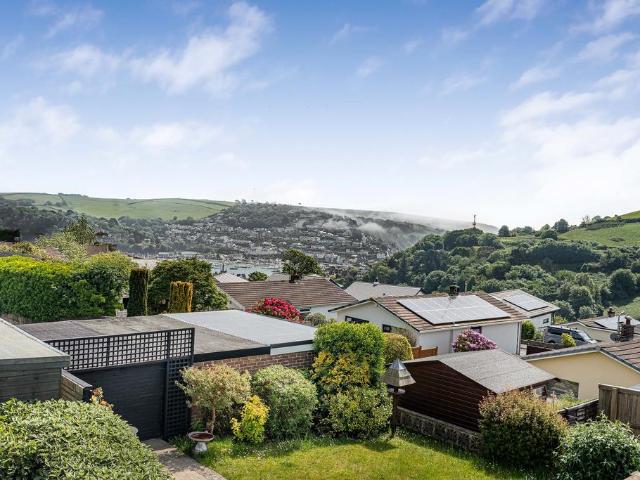 Bungalow for sale in Strode, Devon