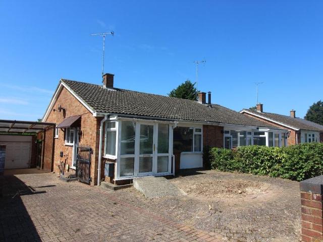 Bungalow for sale in Roebuck, Shephall