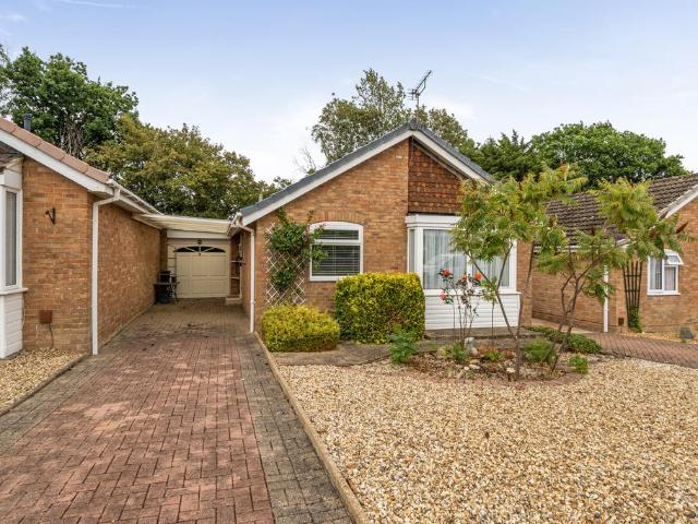 Bungalow for sale in Rodbourne, Swindon