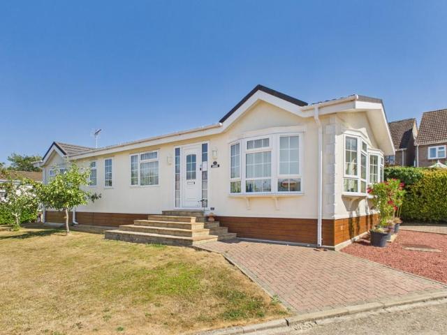 Bungalow for sale in Arrington, Cambridgeshire
