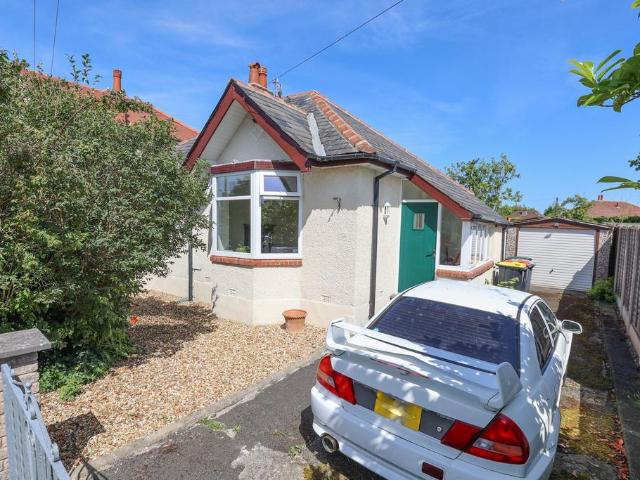 Bungalow for sale in Bare